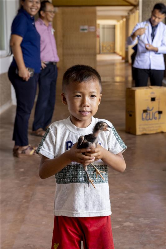 LAO24_215.jpg