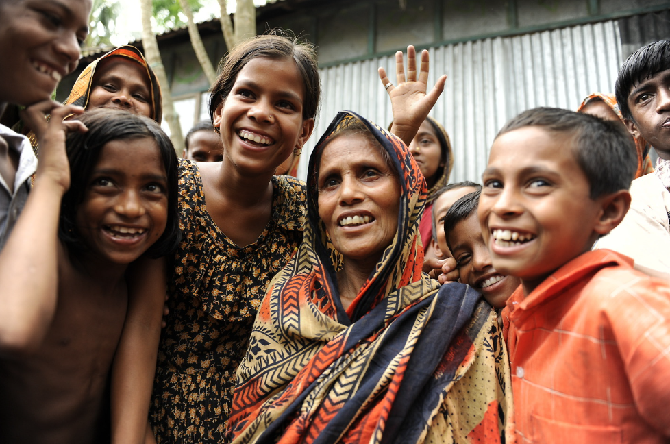Restoring sight can transform more than one life. After successful cataract surgery in Bangladesh, Ayna Matai was able to see her grandchildren clearly again.