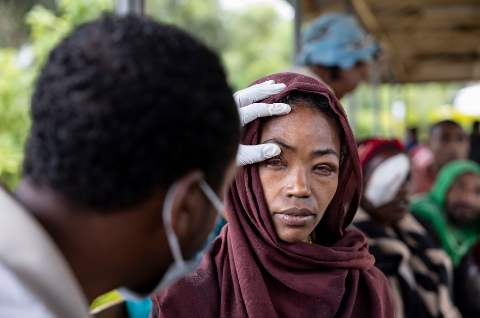 Semira, a 20-year-old mother of two, had lived with the pain of trachoma for two years. An outreach team found Semira in her community and connected her with treatment, helping prevent the disease from progressing towards blindness.