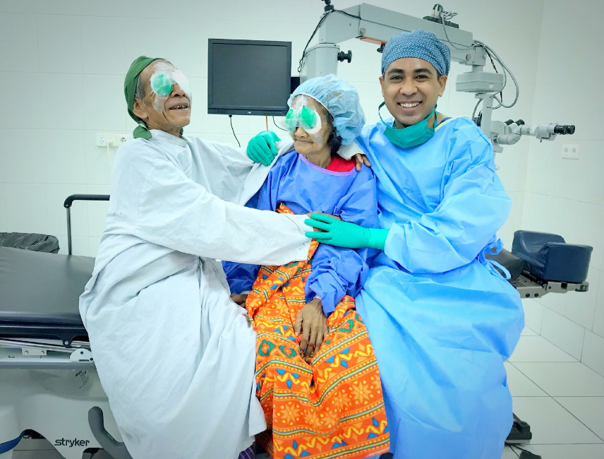 By now, our work was increasingly focused on strengthening local eye health systems. Dr Frenky de Jesus is one of the eye health professionals helping make sight-restoring care more accessible in Timor-Leste.