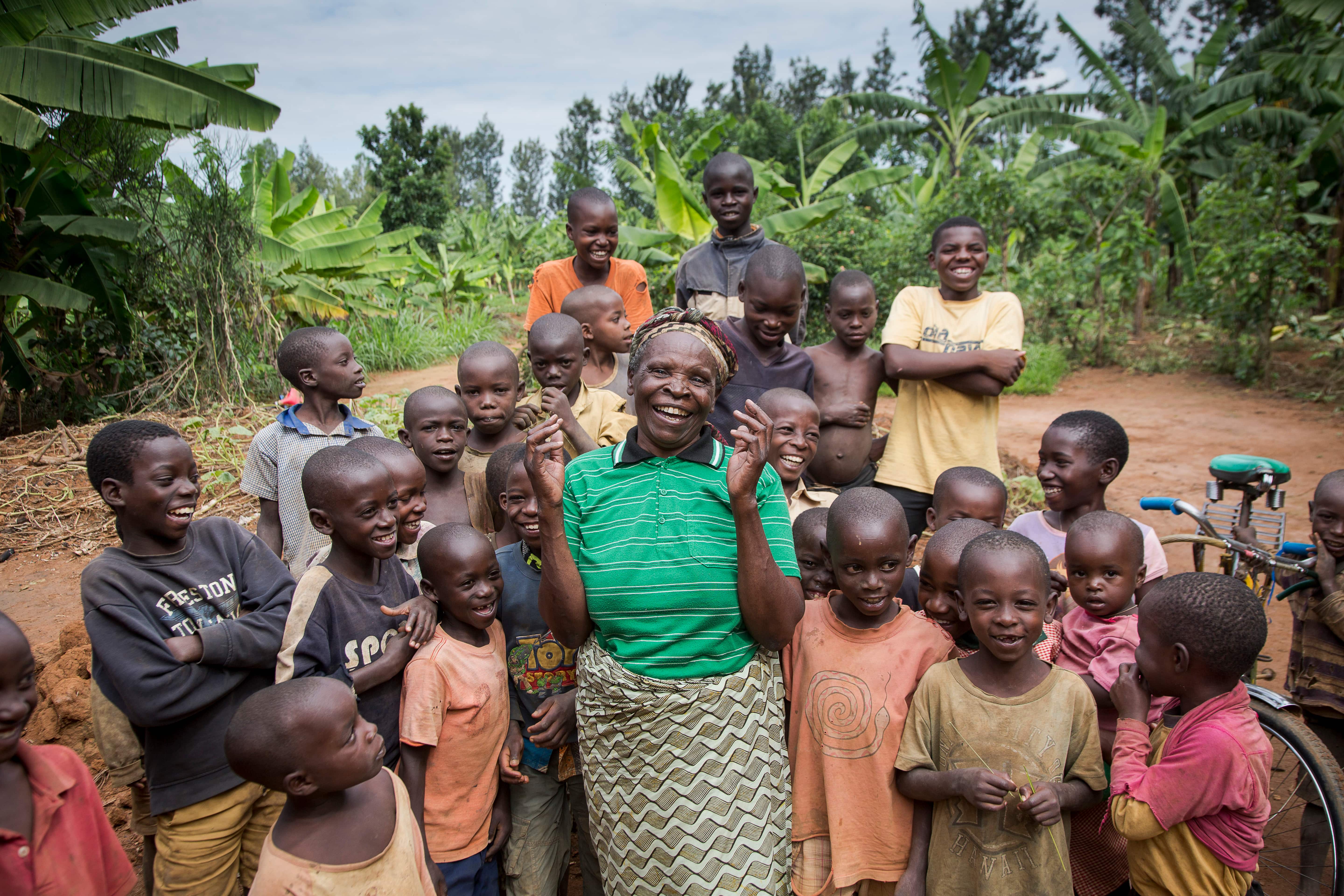 After living with blindness for more than three years, 76-year-old Francine had her sight restored through cataract surgery in Rwanda. Regaining her vision means she can once again cook, care for herself and return to her community.