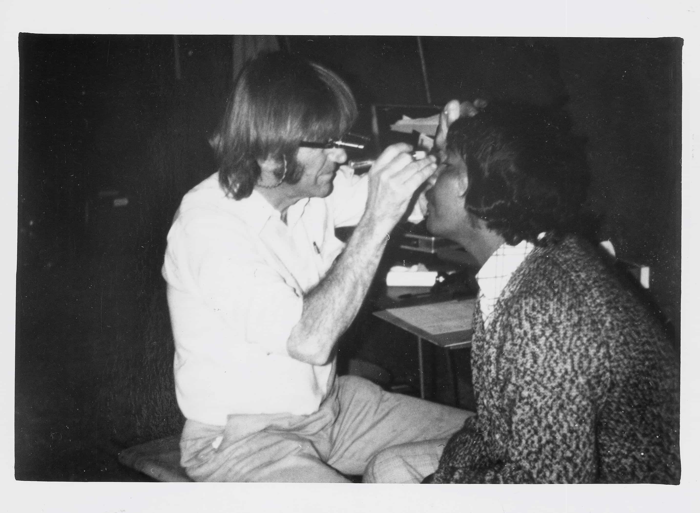 Fred Hollows with a patient during the National Trachoma and Eye Health Program. Photo credit: The Fred Hollows Foundation 