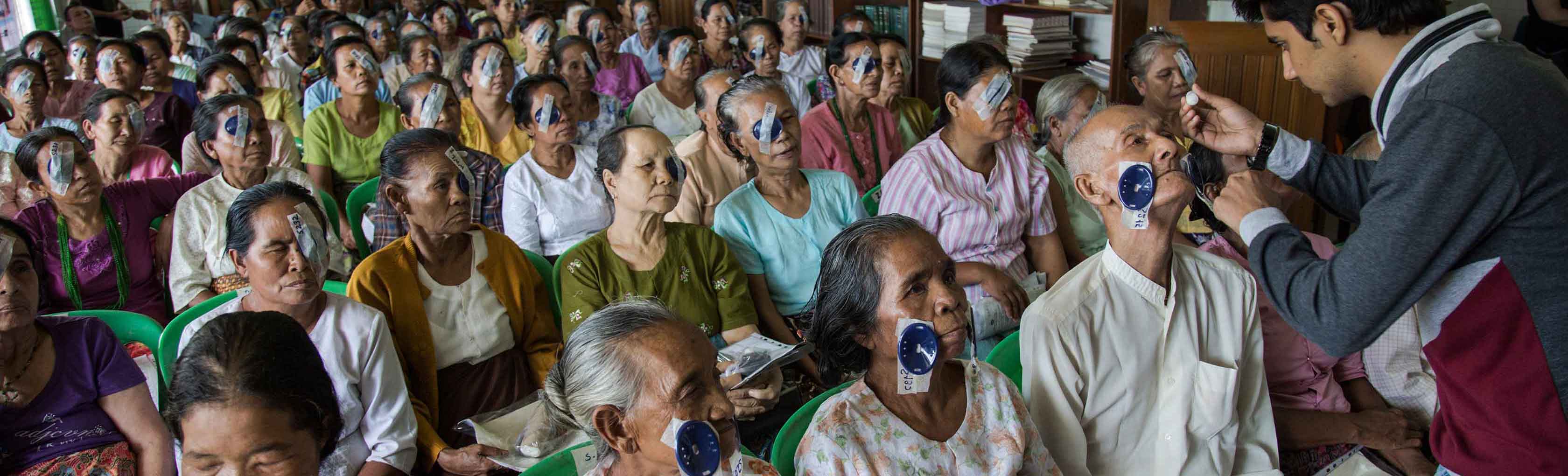 B-MyanmarLargeGroup.jpg