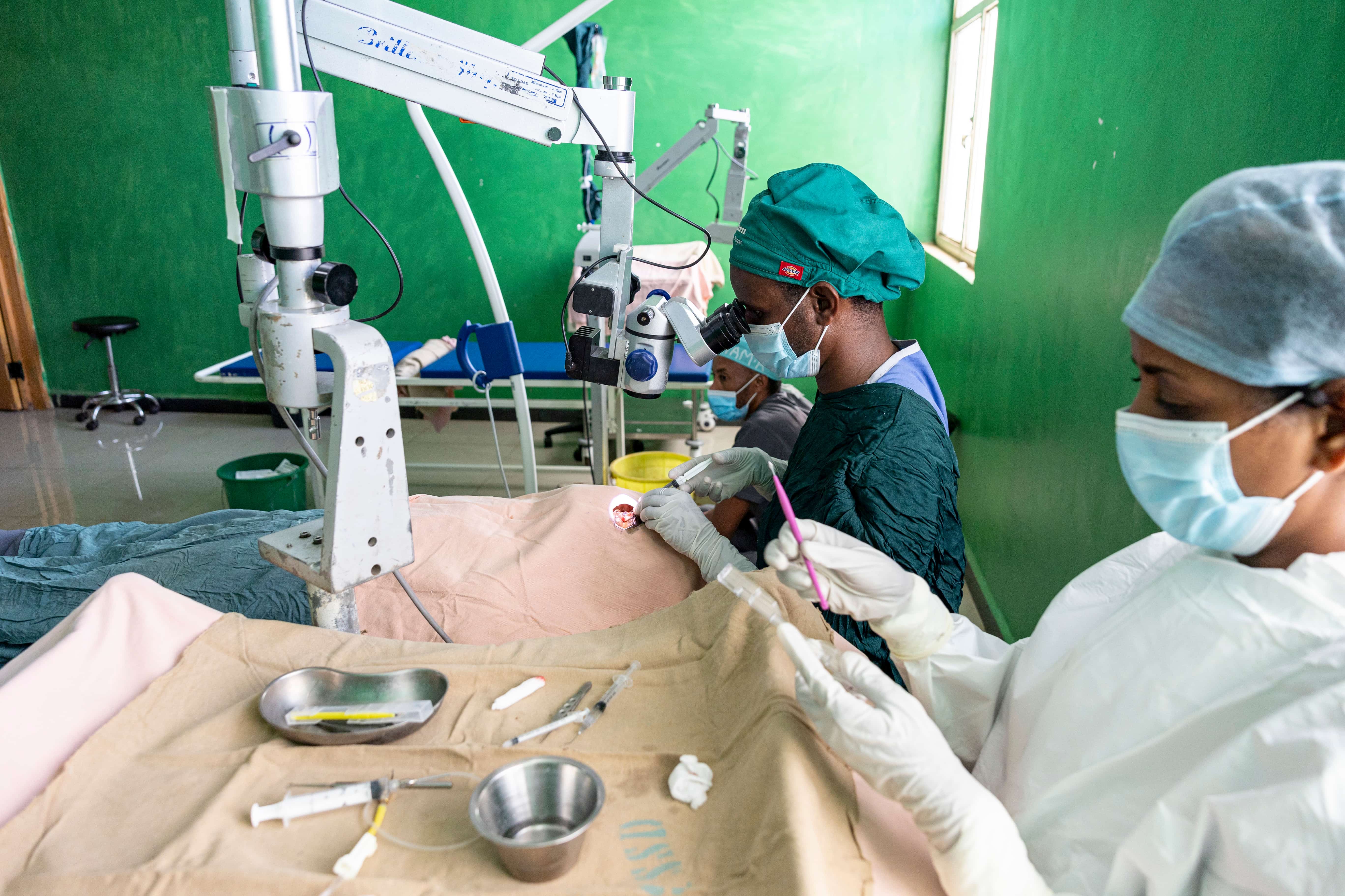ethiopia-2023_trachoma-surgery_5472x3658px.jpg