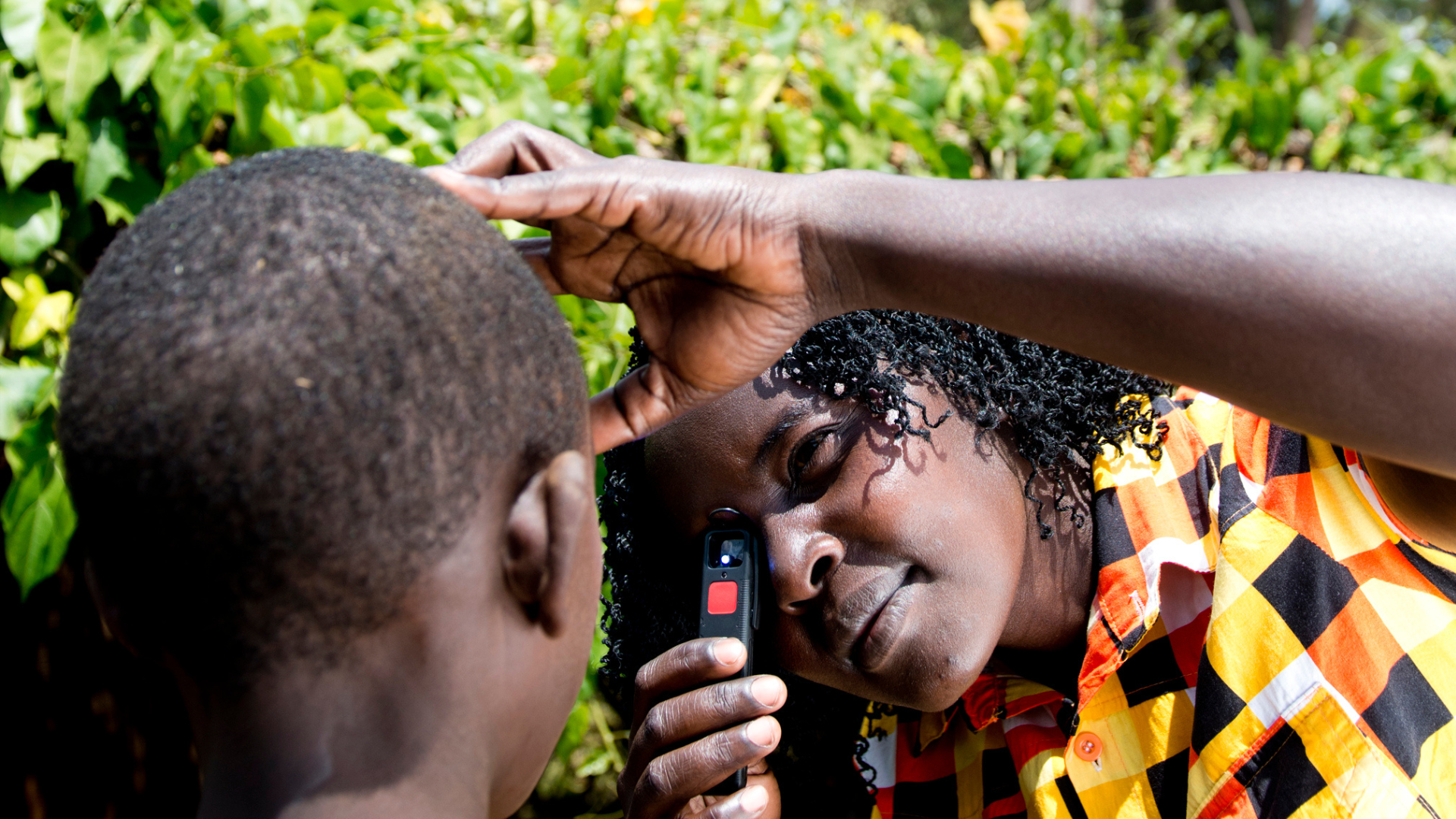 kenya-2014-eye-screening_1960x1080px.png