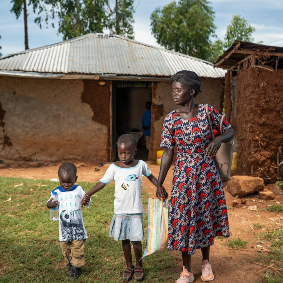 Kenya-2023-Eveline-Tile3-960x960.jpg