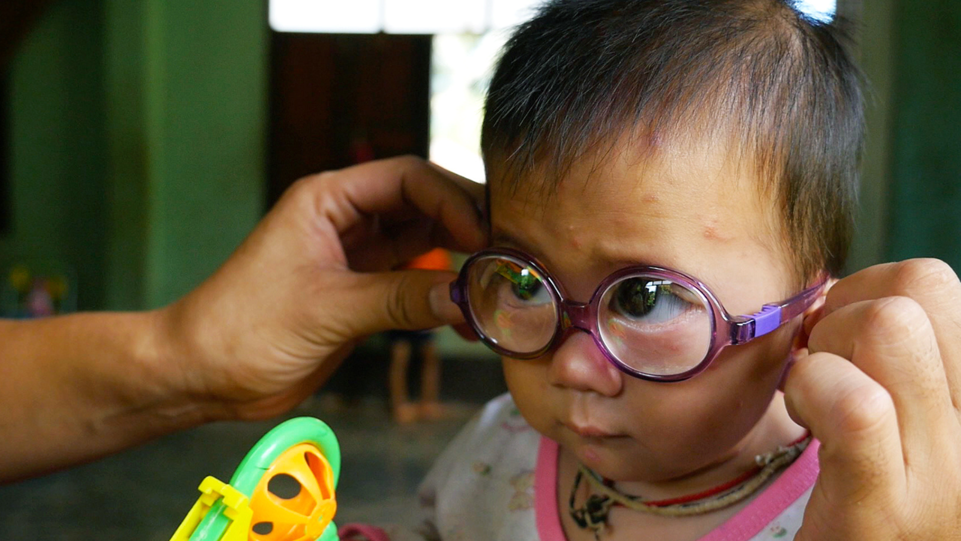 laos-samlan-sintham_uncorrected-refractive-error_1920x1080px.png