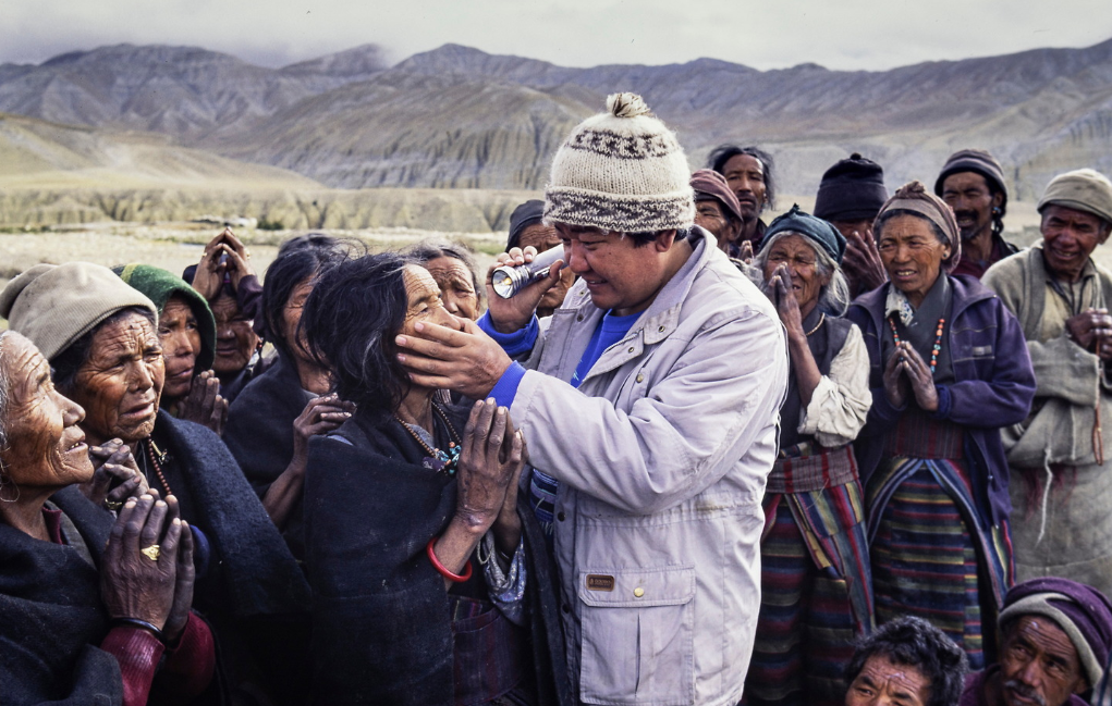 nepal_1992_mustang-eye-camp-dr-ruit_1049x649px.png
