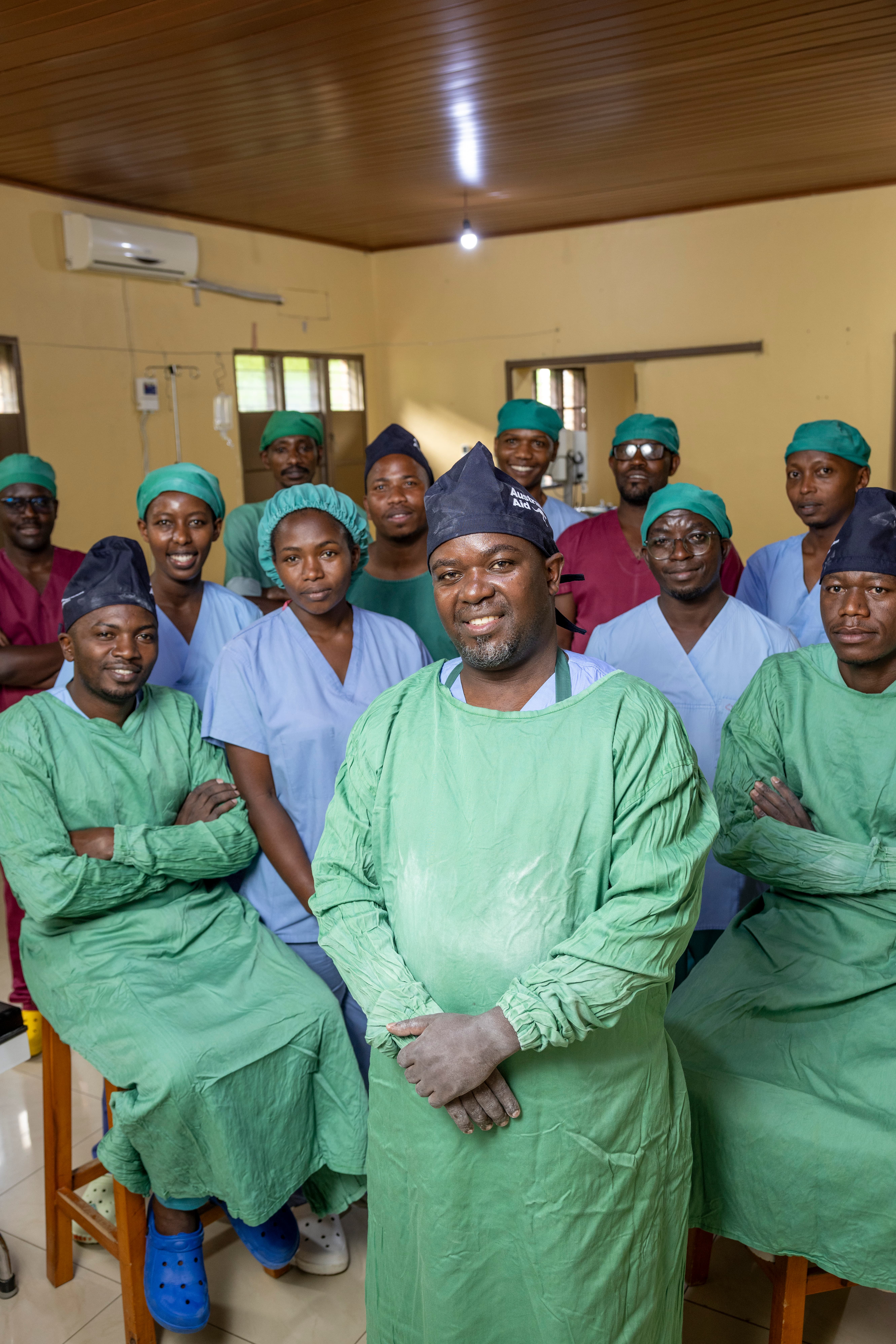 rwanda-2025_dr-theophile-surgical-team_610x720px.jpg